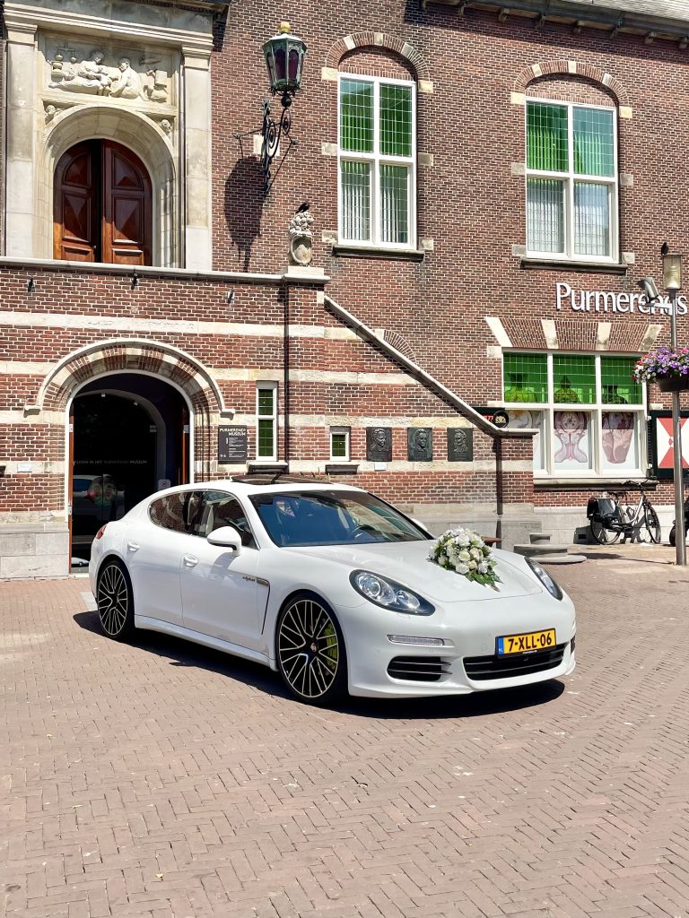 Trouwauto huren Purmerend - Porsche Panamera trouwauto